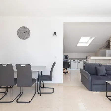 Apartment Morena Makarska