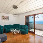 Apartament Morena *