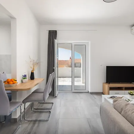 Morena Makarska